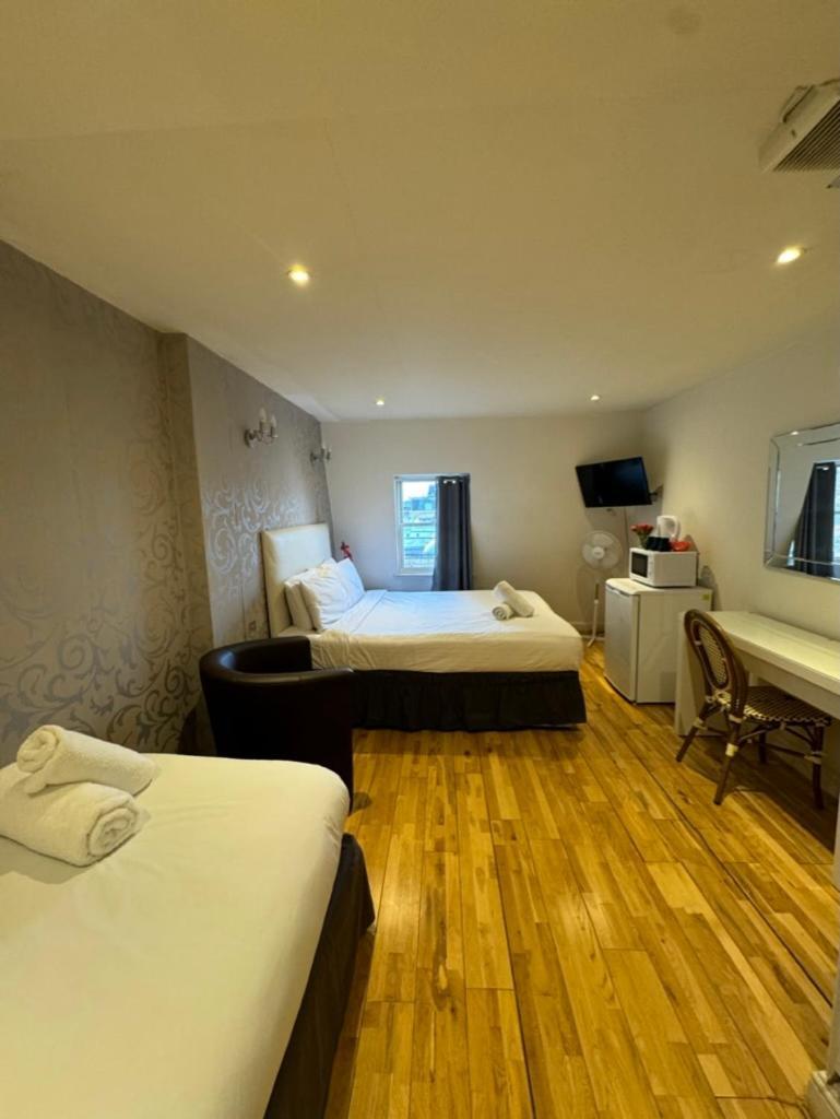 The Paramount Hotel ลอนดอน ภายนอก รูปภาพ